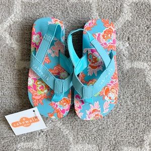 NWT Euro Cakewalk sandals